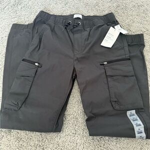Boys Gray Jogger Dry Quick Cargo Pants with Black Accents (14/16) NWT